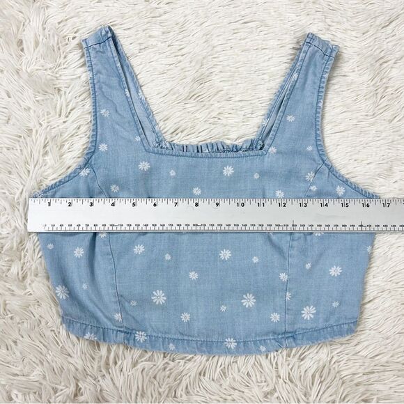 Altar’d State Tencel Chambray Daisy Top M - Picture 4 of 8